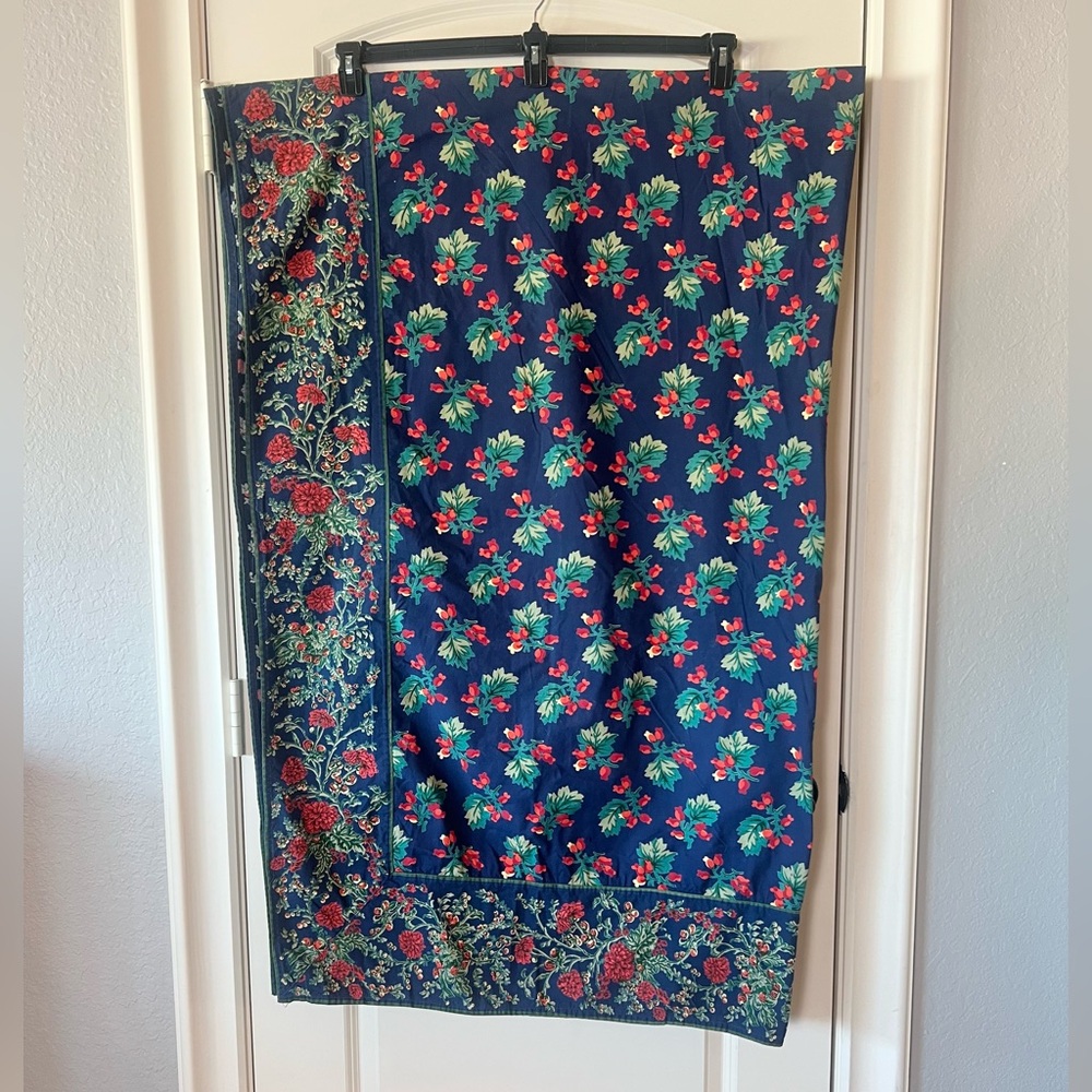 Vintage April Cornel Large Rectangle Tablecloth Navy Blue and Florals 104”x 50”